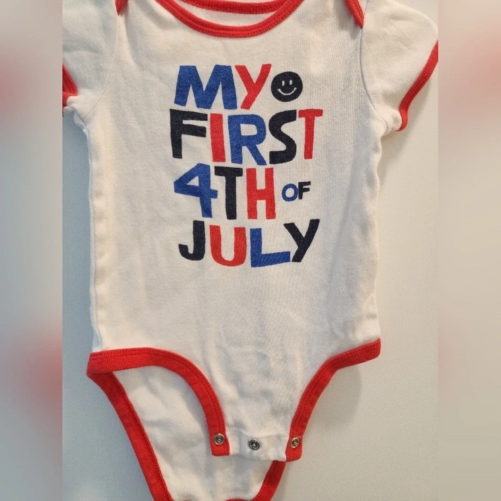 Kid's 9m Carter's‎ white fouth of July onesie patriotic Heroic Holiday America